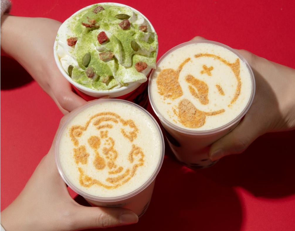 pp电子茶饮：为什么各大城市都出现了“奶茶街”